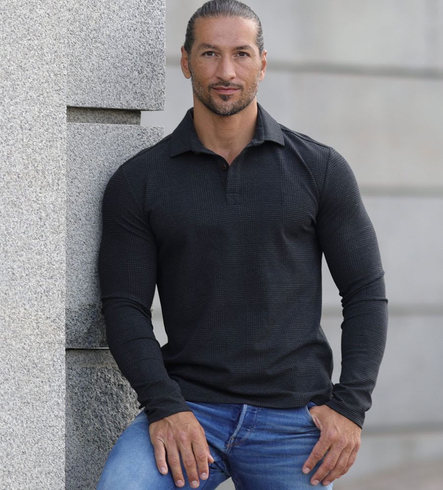 Mörkgrå långärmad polo Mörkgrå långärmad polo