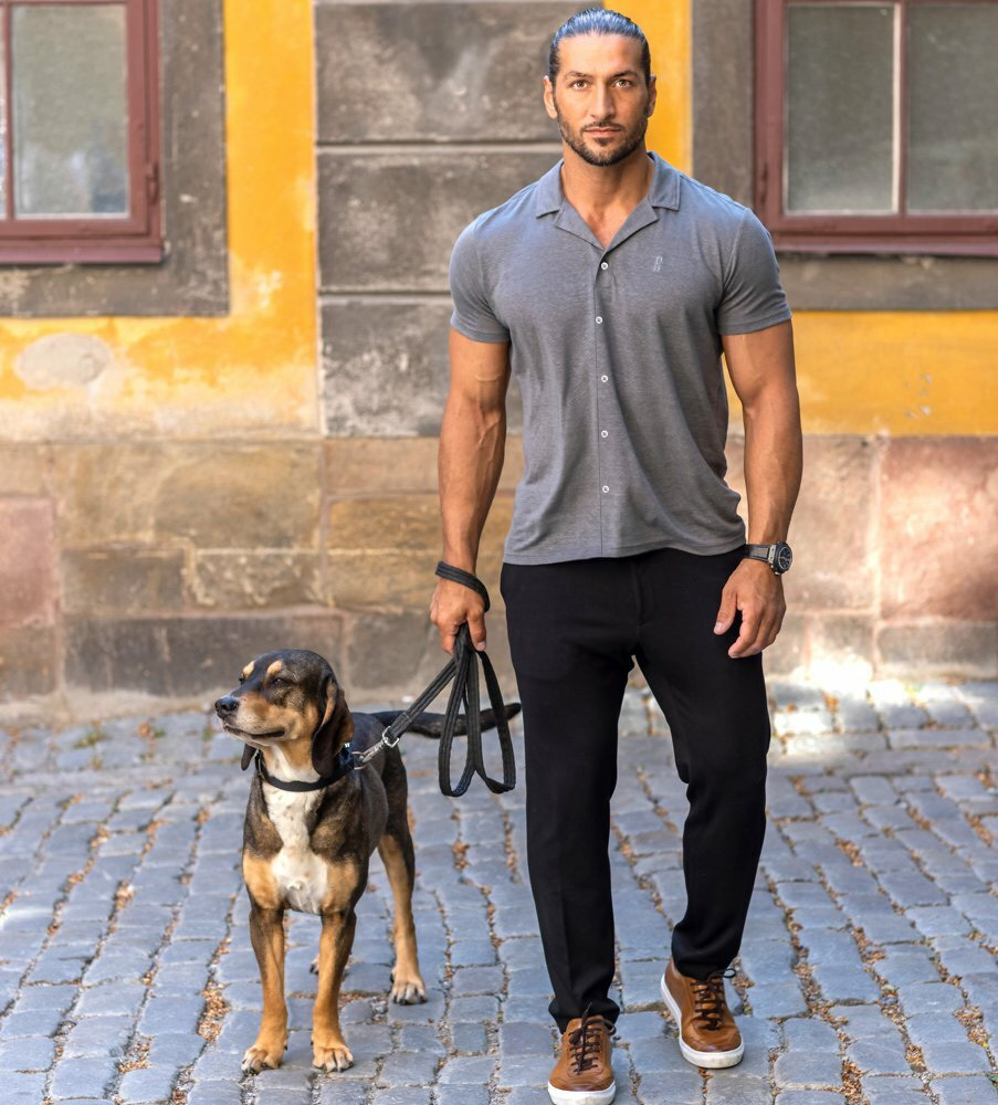 En grå linneskjorta till herr Grå linneskjorta till herr