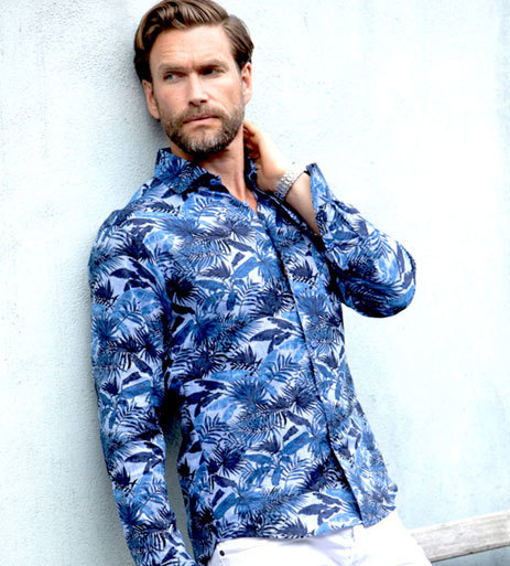 Snygg blå linneskjorta herr