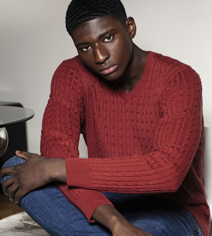 röd kabelstickad tröja jultröja röd v ringad tröja