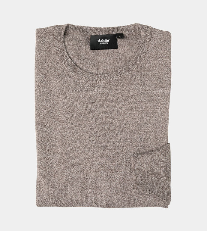 tröja i ull med rund krage beige ulltröja rund krage